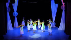 Ансамбль народного танца «Радуга»  «Девка по саду ходила»