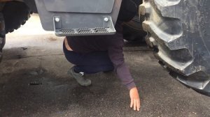 Как правильно проверять экскаватор-погрузчик
