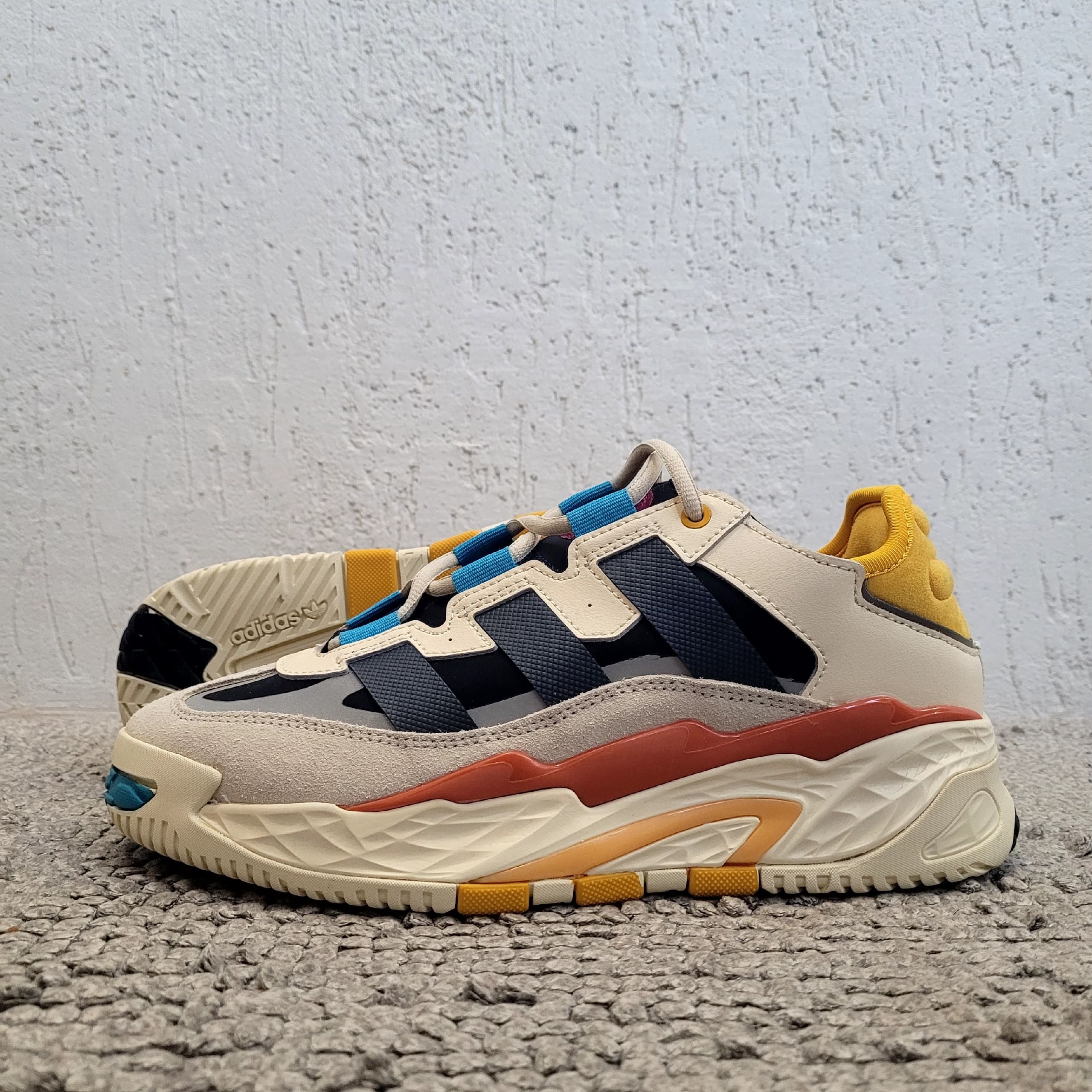 Adidas Niteball