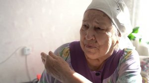 Пенсионерка просит «управляйку» спилить тополь из-за тополиной моли