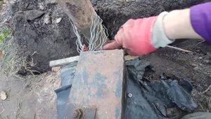 Валю дерево лебёдкой 2