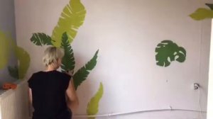 Тропики на стене красками