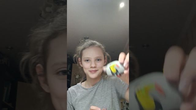 русуем на  морской гальке #?скоро лето ?????тукан гуашью смотреть онлайн