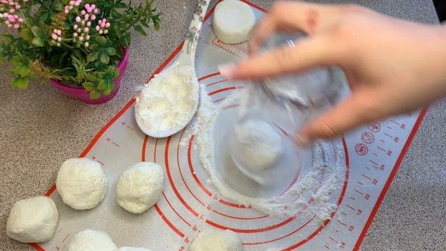 Сырники с манкой нежные и самые творожные.#сырникибезмуки #казакшарецепт