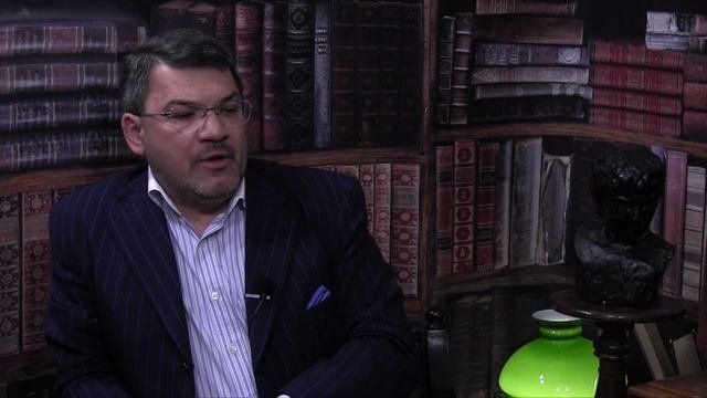 Уроки истории.  Шарль Де Голль