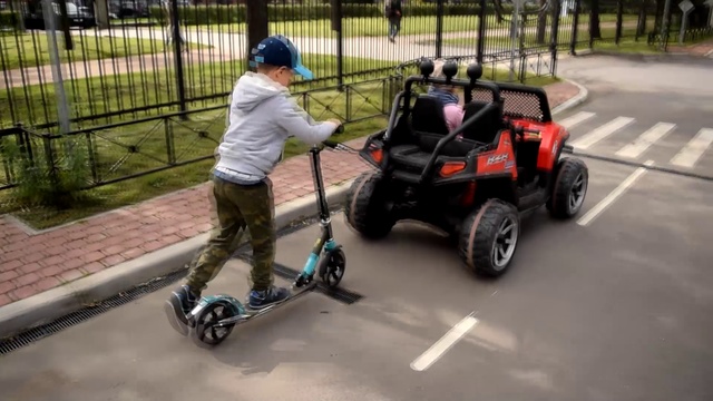 Не по-детски взрослые уроки ПДД смотреть онлайн