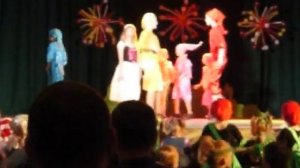 Танец Белоснежки и Гномов