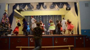 Суперррр- Новый Год !Финальная Новогодняя песня от учителей и учеников!