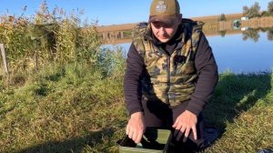 Осенний карпфишинг и флэт фидер. Рыбалка осенью по холодной воде и заморозках.Ловля карпа в октябре