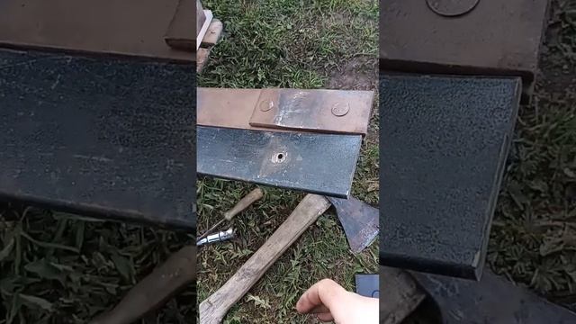 Усиление передней рессоры ЗиЛ, проблемы с топливным баком. #ВолодинЗиЛ #ЗиЛтягач #передняяресора смотреть онлайн