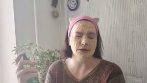 Маска для лица Императрицы Екатерины Великой из гороховой муки #1
