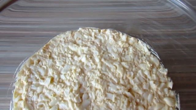 Салат со шпротами Рыбки в пруду слоеный. Как приготовить салат со шпротами слоями пошаговый рецепт