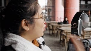 Shooting portraits with retro style flashes - Review of the Godox Lux Senior & Junior