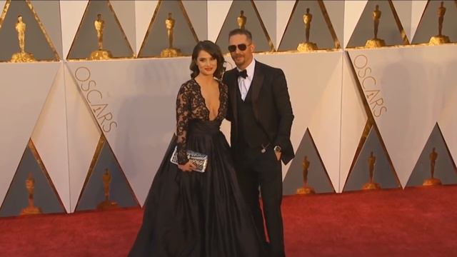 Tom Hardy & wife Charlotte Riley I Love Me Like You Do I True Love Forever смотреть онлайн