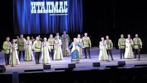 Удмуртский Государственный ансамбль "Италмас" в г.Екатеринбург. Людмила Ахтариева