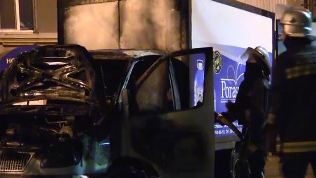 6.11.15 - На улице Чубаря горела «Газель» смотреть онлайн