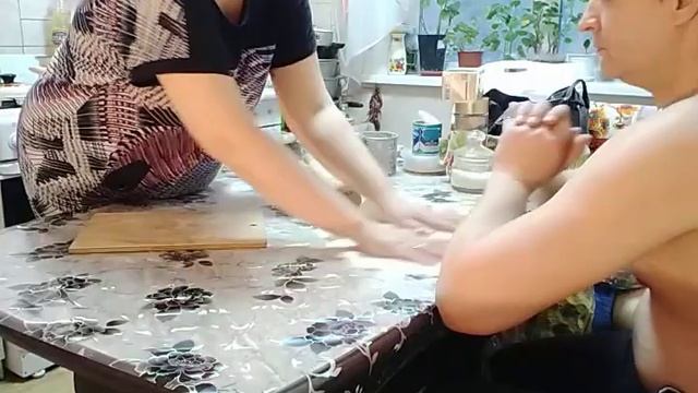 сварила суп из петушка с домашней лапшой. смотреть онлайн