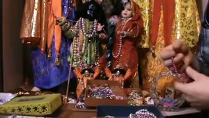 Песни ачариев вайшнавов 63 - Радхе джая джая Мадхава. Radhe Jaya Jaya Madhava