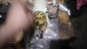 Переделка топливной фильтрации на моторе 4НL1 ISUZU ELF