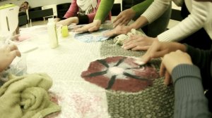 "СМАЙЛ": мастер-класс по валянию войлока