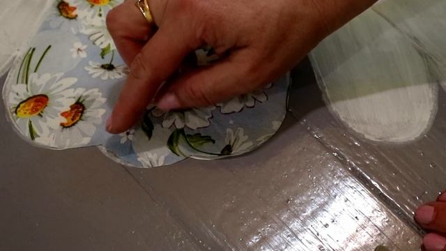 Деревянный,старый пол  покрашен масленой краской. Как перекрасить? Часть 2.Имитация коврика.