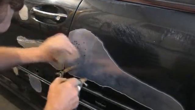 Ремонтируем Мерседес Бенц С200 споттером Пилот. смотреть онлайн