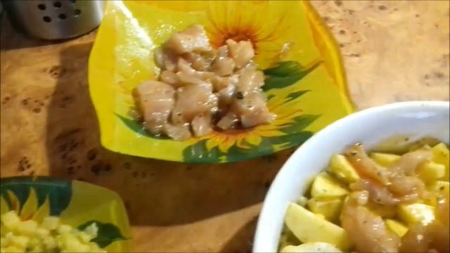 ДОМАШНЯЯ ЕДА. ЗАПЕЧЕНЫЕ  КАБАЧКИ с КАРТОШКОЙ и ГРУДКОЙ ПОД ШУБКОЙ В ДУХОВКЕ
