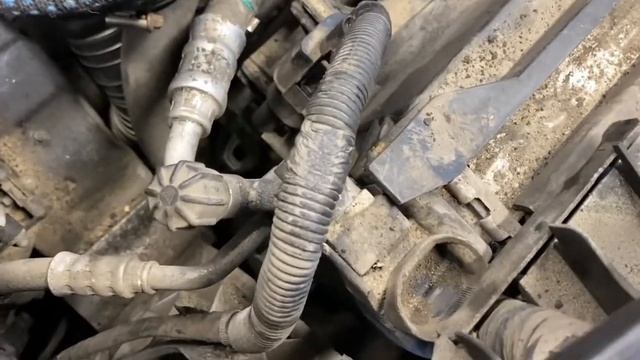 BMW X3 e83 Трос капота замена смотреть онлайн