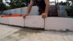 ? Кладка СТЕНОВОГО БЛОКА своими руками, первый ряд.  ?