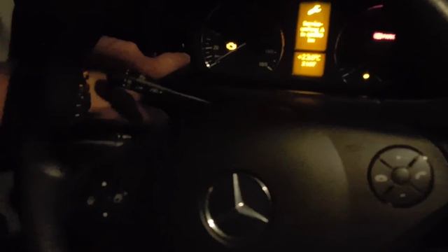 Сброс сервиса. Мерседес Спринтер смотреть онлайн