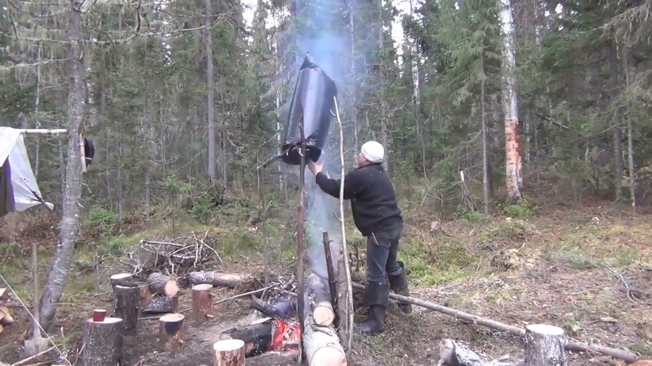 Воздушный шар в тайге Развлечения возле костра  Наверное можно найти применение этому Охота рыбалка