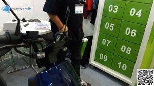 Первый российский электроскутер со съёмными аккумуляторами и сервисом зарядно-обменных станций - AX