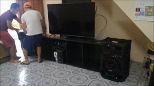 LG Xboom CL98 Unboxing and Sound Test