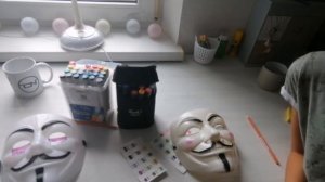 Разукрашиваем маски анонимуса / Соня и Милка