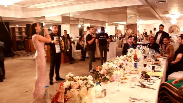 "Ana-Maria Stoian & M.Mexicanu" - "TINERETE" Nas DAN BURSUC - 2018 смотреть онлайн