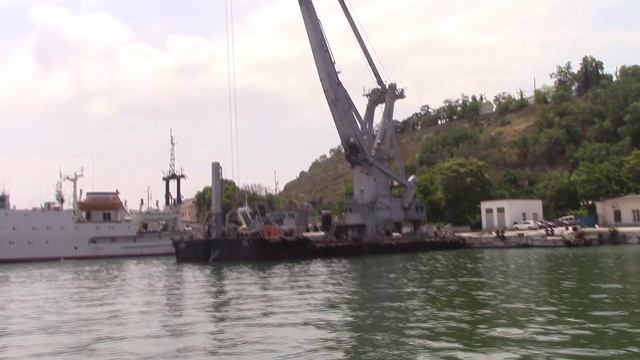 Морское путешествие по бухтам Севастополя..mp4 2021г смотреть онлайн