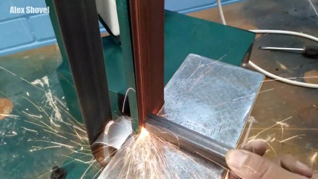 СТАНОК не хуже заводского. Своими руками. The machine is no worse than the factory. смотреть онлайн