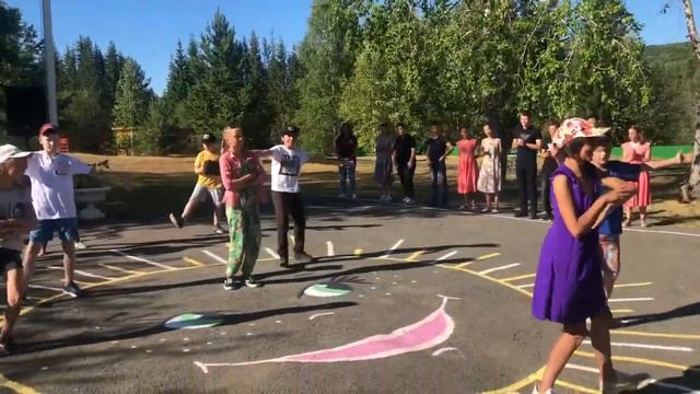 ОЗЛ «Светлячок» ГО Карпинск / Закрытие 1-й лагерной смены / 13 июля 2020 смотреть онлайн