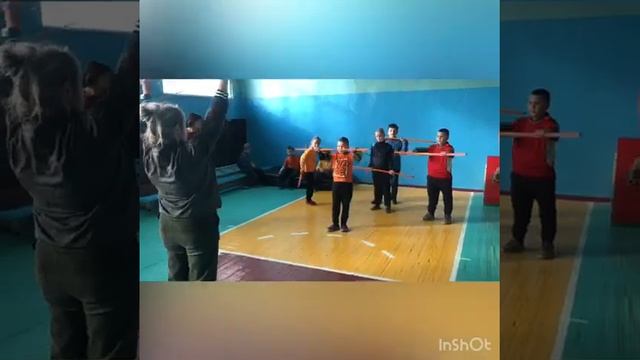 Кольоровий тиждень. П'ятниця (2-і класи) смотреть онлайн