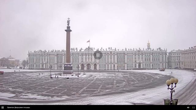 На Дворцовой площади Санкт Петербурга.mp4