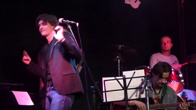 Она не вышла замуж Руслан Герасименко смотреть онлайн