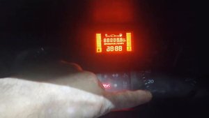 Как узнать сколько литров осталось в баке Ларгуса