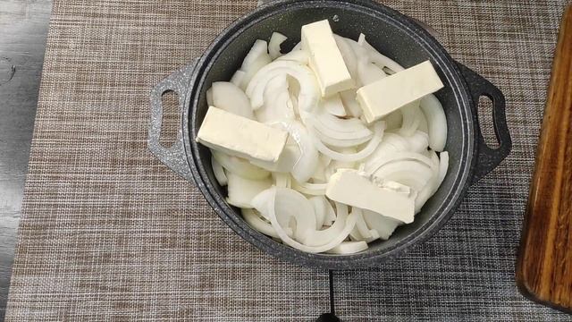 Говядина по-кремлевски. Очень простой рецепт мяса, которое просто тает во рту.