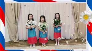 песня "Россия словно девочка" музыка и слова Эльмира Путилова