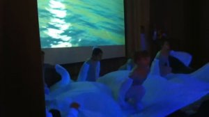 Танец девочек на 8 марта