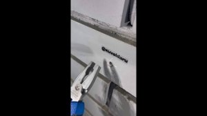 Удаляем застрявший крепёж
