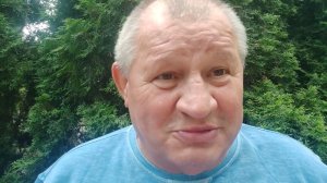 Он обратился за помощью ,не к тому человеку ! (кидняк на доверие )