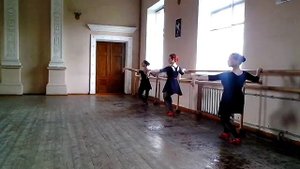 Урок народного танца - Плие №2