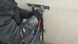 ДЕЛАЮ ВОДОРОЗЕТКУ С КАНАЛИЗАЦИЕЙ ПОД КУХОННУЮ МОЙКУ ИЗ СШИТОГО ПОЛИЭТИЛЕНА.
