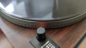 Проигрыватель Pioneer PL-1100